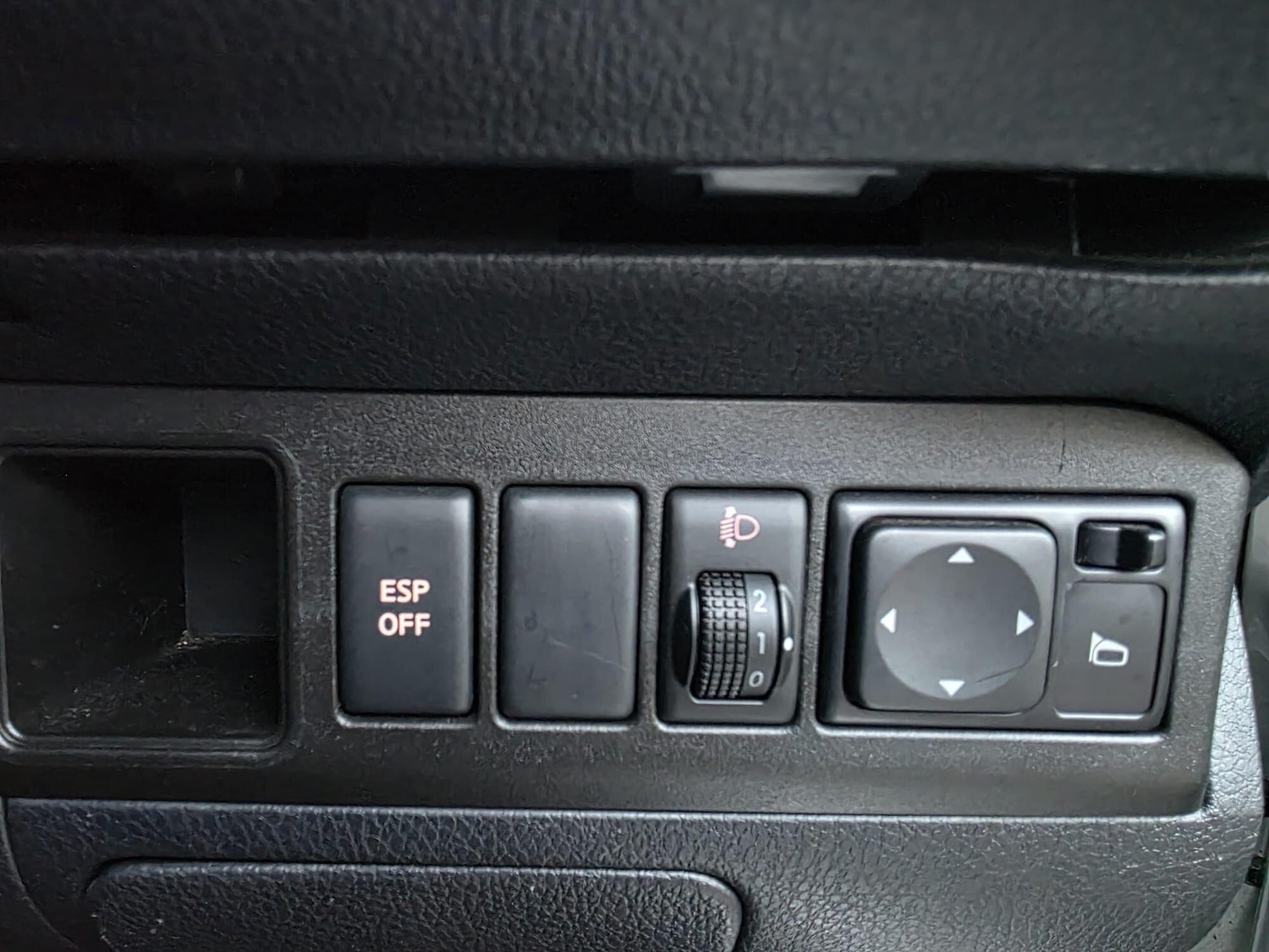 Used Nissan Note 2013 for sale - 76620549: Photo 24