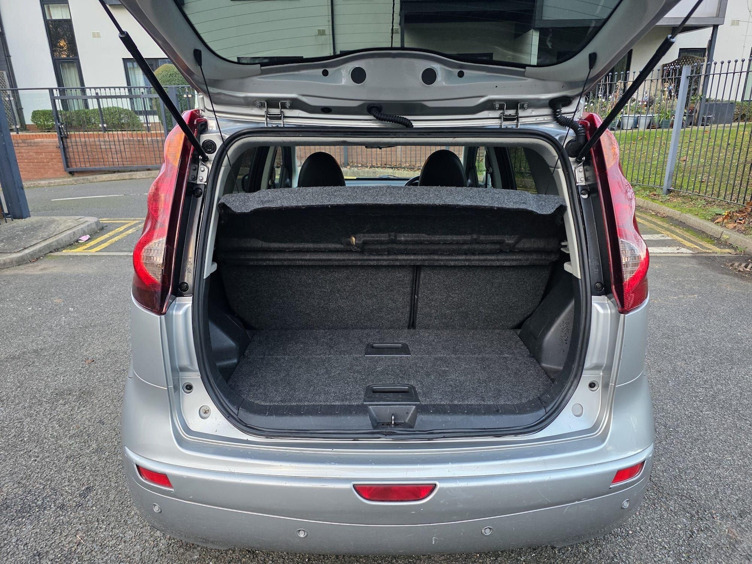 Used Nissan Note 2013 for sale - 76620549: Photo 7