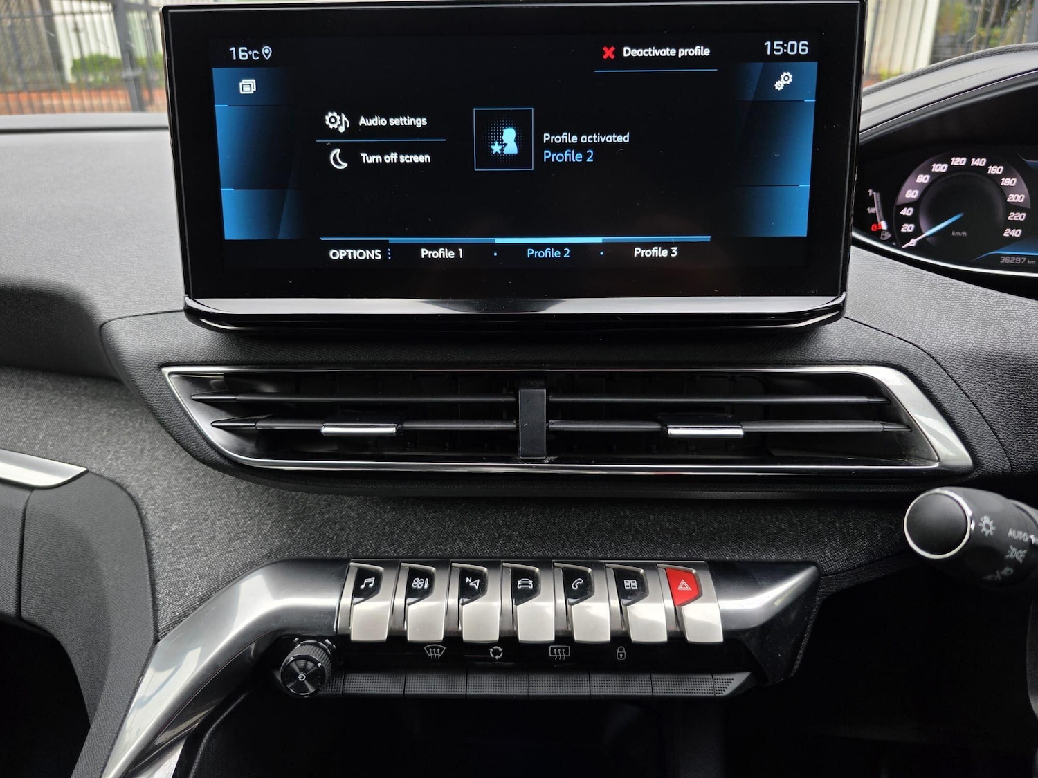 Used Peugeot 5008 2023 for sale - 76988917: Photo 15