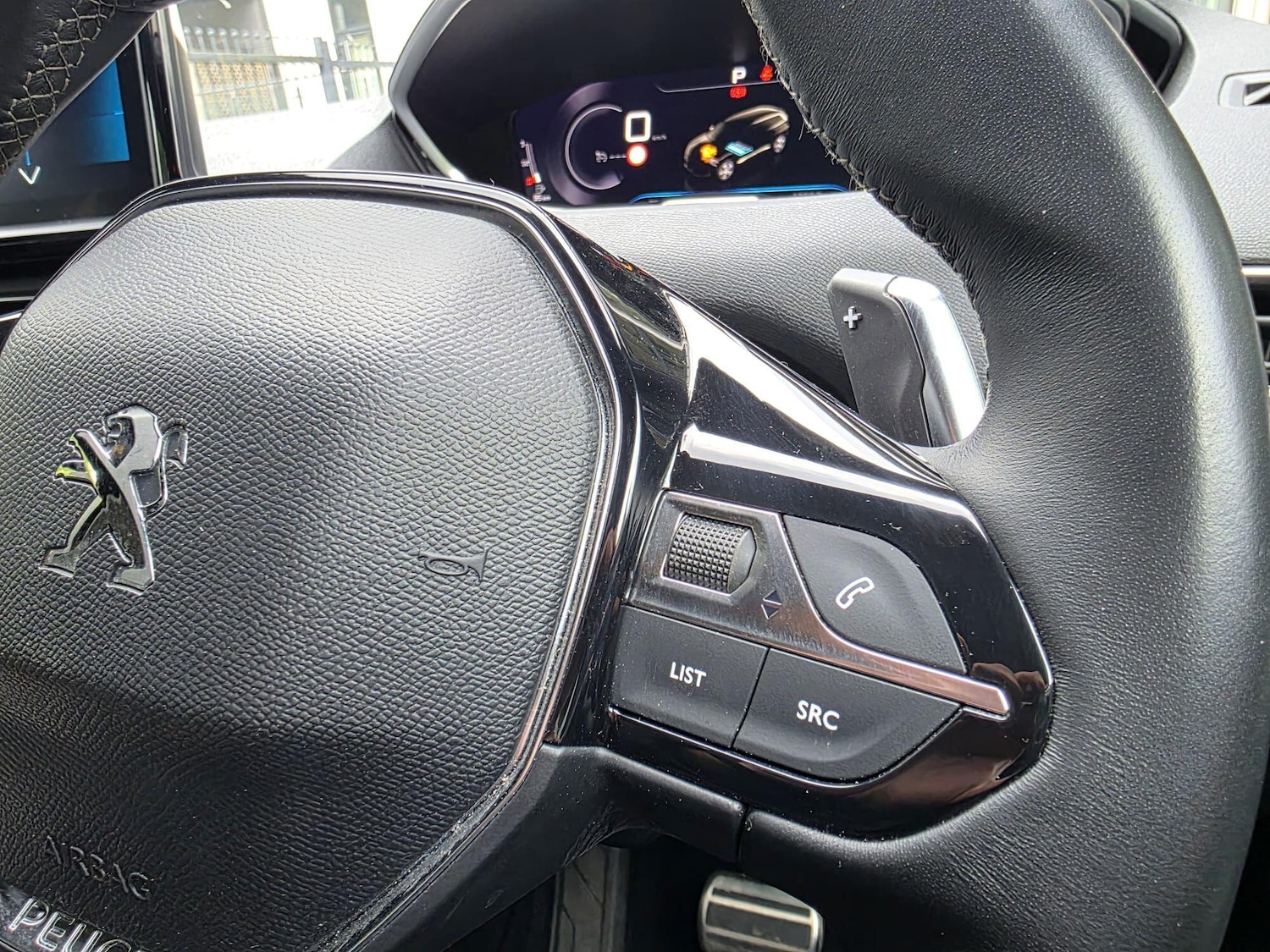 Used Peugeot 5008 2023 for sale - 76988917: Photo 28