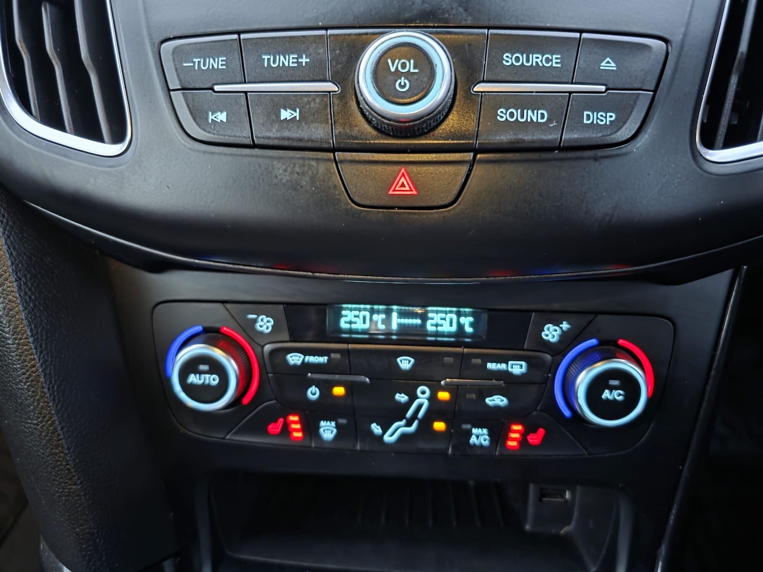 Used Ford Focus 2017 for sale - 76850054: Photo 25