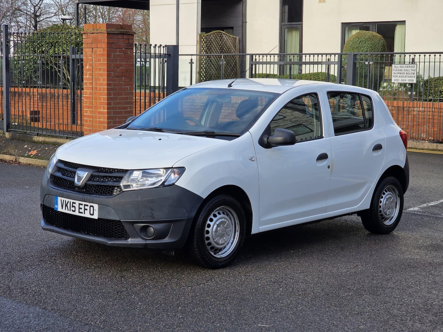 Used Dacia Sandero 2015 for sale - 77270670: Photo 3
