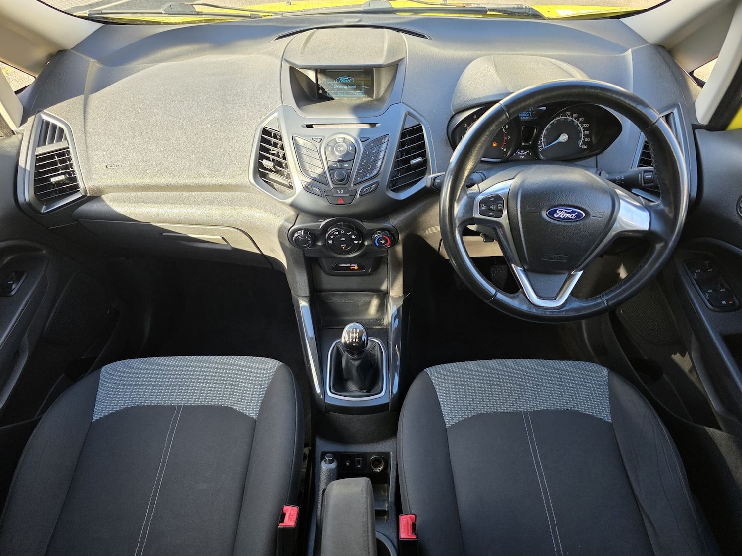 Used Ford Ecosport 2015 for sale - 77894037: Photo 11