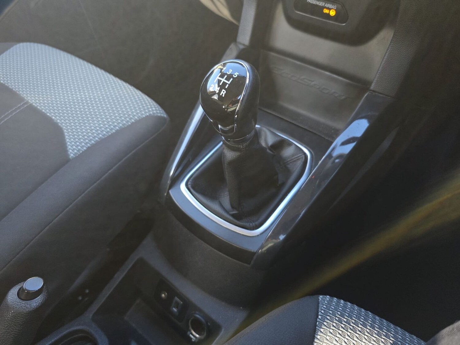 Used Ford Ecosport 2015 for sale - 77894037: Photo 16