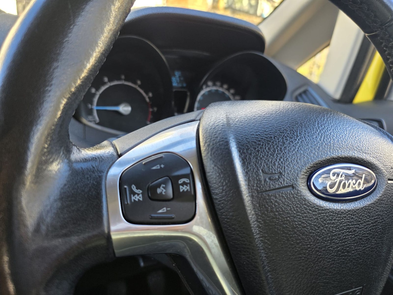 Used Ford Ecosport 2015 for sale - 77894037: Photo 22