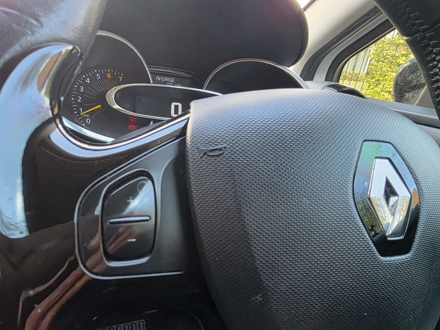 Used Renault Clio 2014 for sale - 78088729: Photo 19