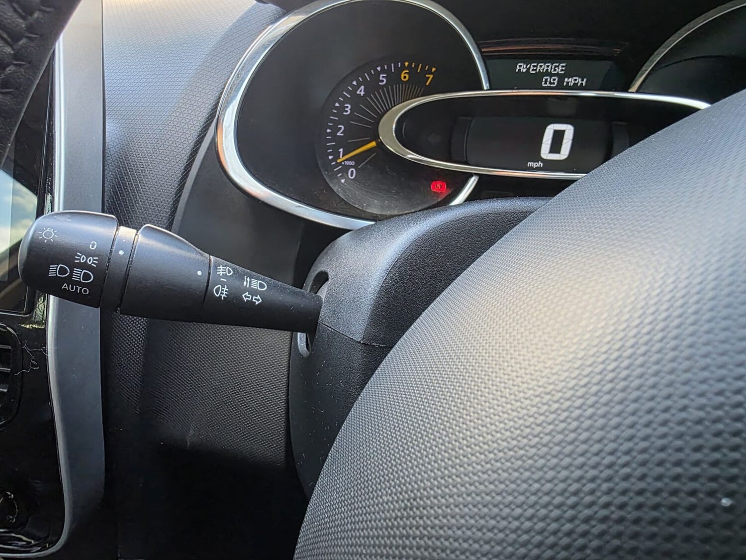 Used Renault Clio 2014 for sale - 78088729: Photo 21