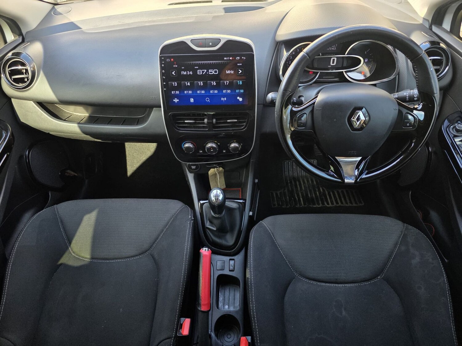 Used Renault Clio 2014 for sale - 78088729: Photo 9