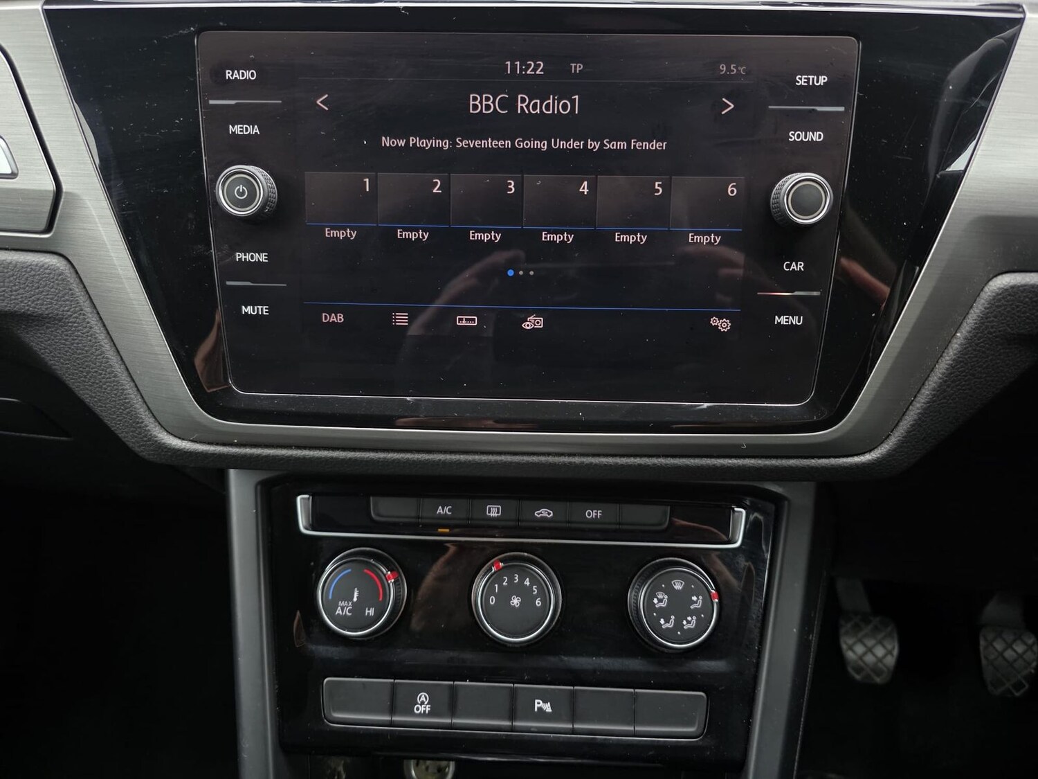 Used Volkswagen Touran 2018 for sale - 77855858: Photo 13