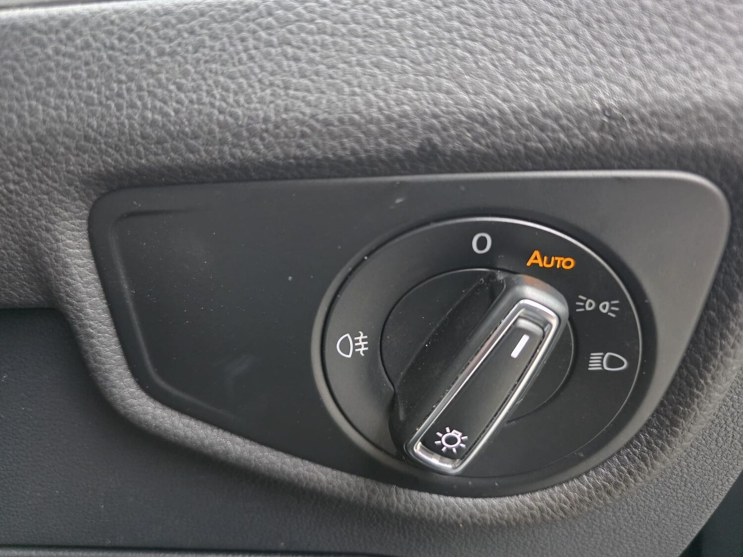 Used Volkswagen Touran 2018 for sale - 77855858: Photo 22