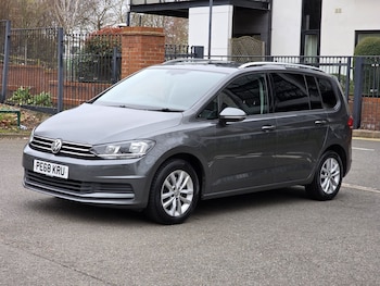 Used Volkswagen Touran 2018 for sale - 77855858: Photo