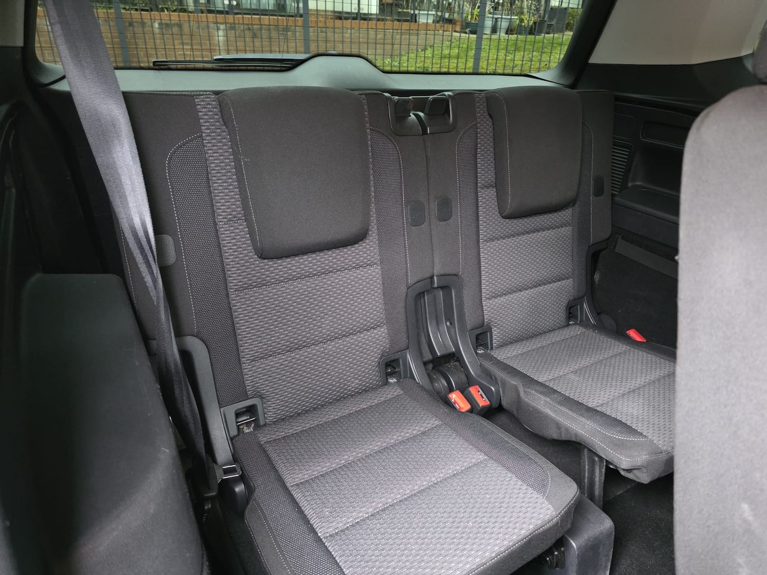 Used Volkswagen Touran 2018 for sale - 77855858: Photo 9