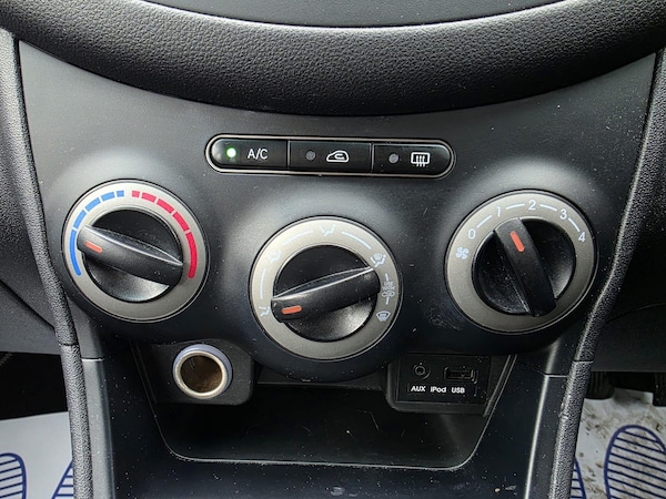 Used Hyundai i10 2012 for sale - 76260073: Photo 15