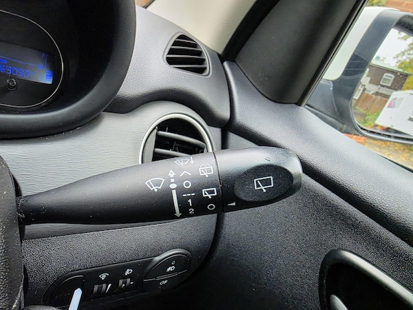 Used Hyundai i10 2012 for sale - 76260073: Photo 18