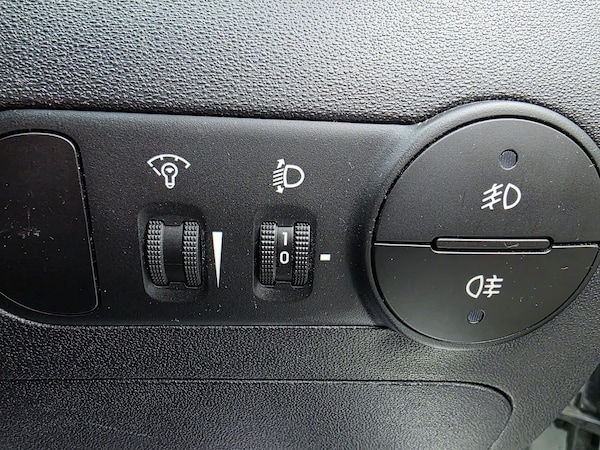 Used Hyundai i10 2012 for sale - 76260073: Photo 20