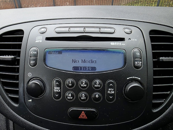 Used Hyundai i10 2012 for sale - 76260073: Photo 22