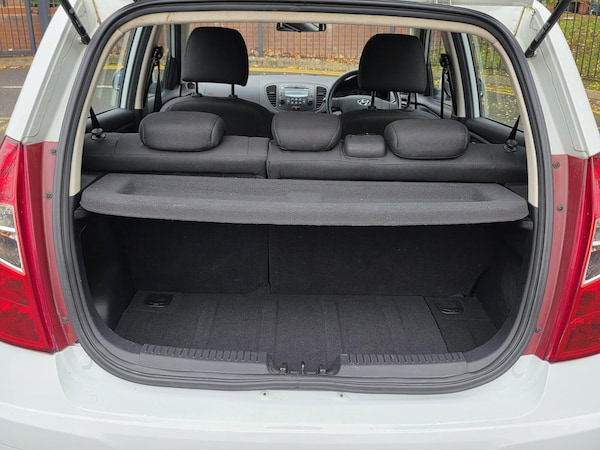 Used Hyundai i10 2012 for sale - 76260073: Photo 8