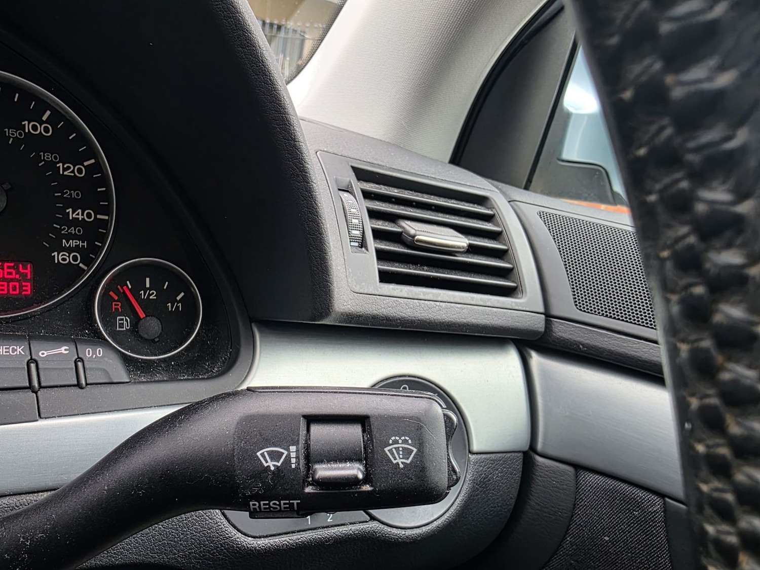 Used Audi A4 2005 for sale - 78088727: Photo 17