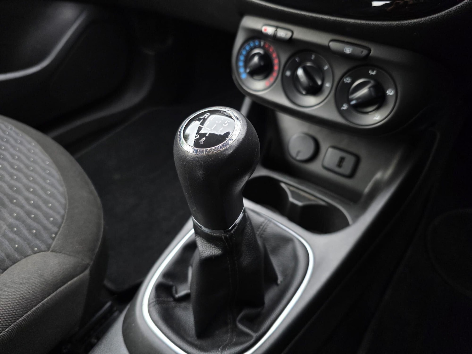 Used Vauxhall Corsa 2016 for sale - 76990292: Photo 12