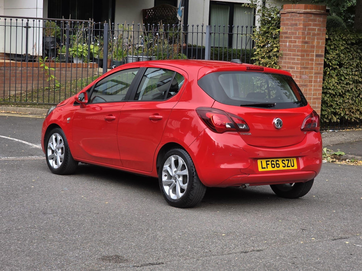 Used Vauxhall Corsa 2016 for sale - 76990292: Photo 4