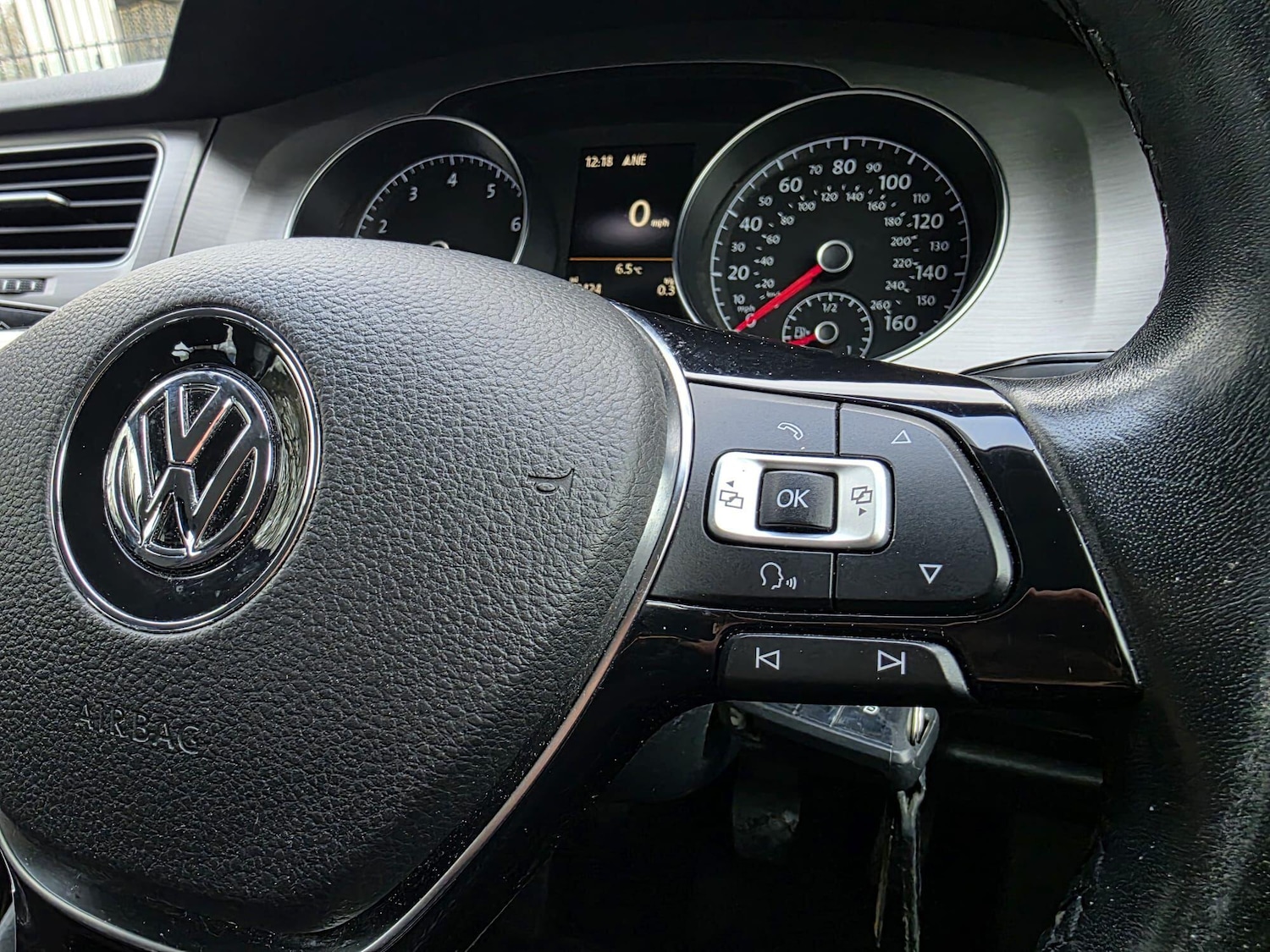 Used Volkswagen Golf 2016 for sale - 77015433: Photo 24