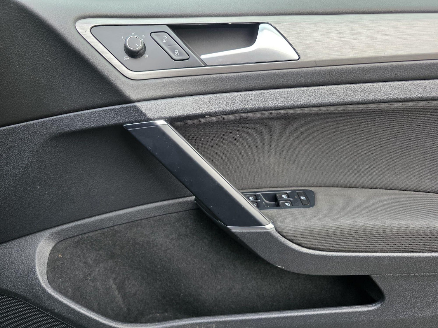 Used Volkswagen Golf 2016 for sale - 77015433: Photo 29