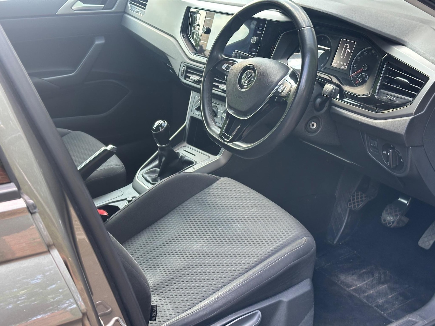 Used Volkswagen Polo 2018 for sale - 77270646: Photo 22