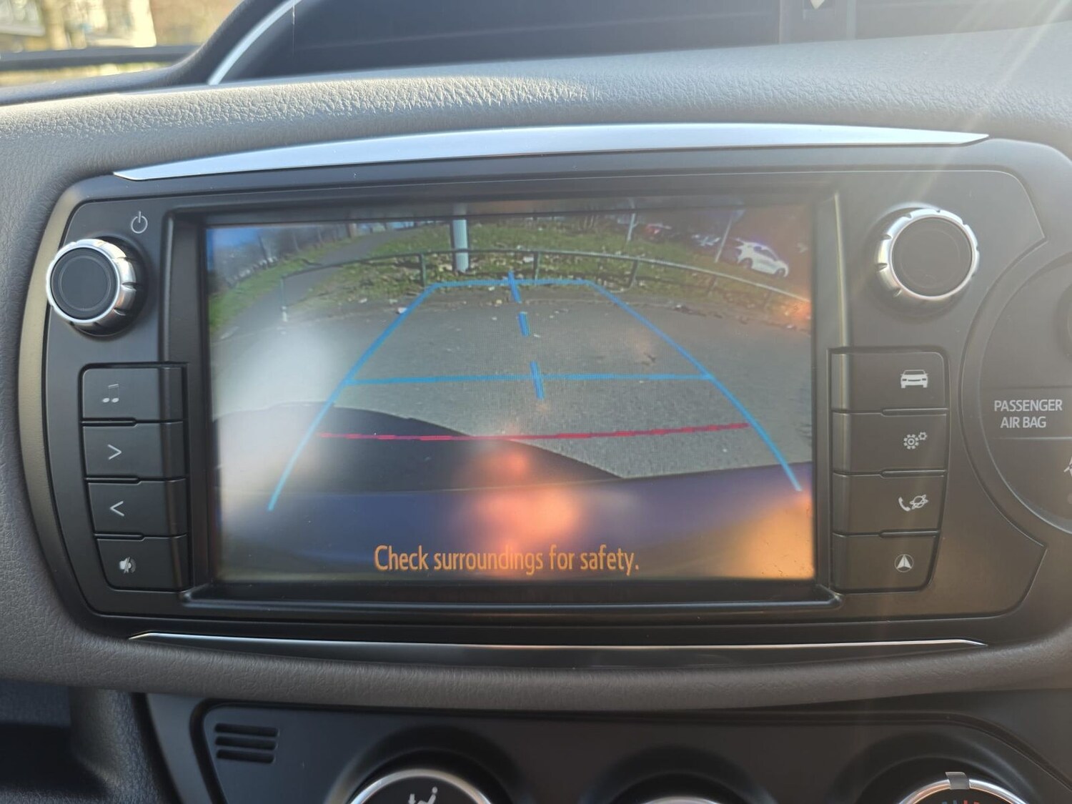 Used Toyota Yaris 2015 for sale - 77960069: Photo 19