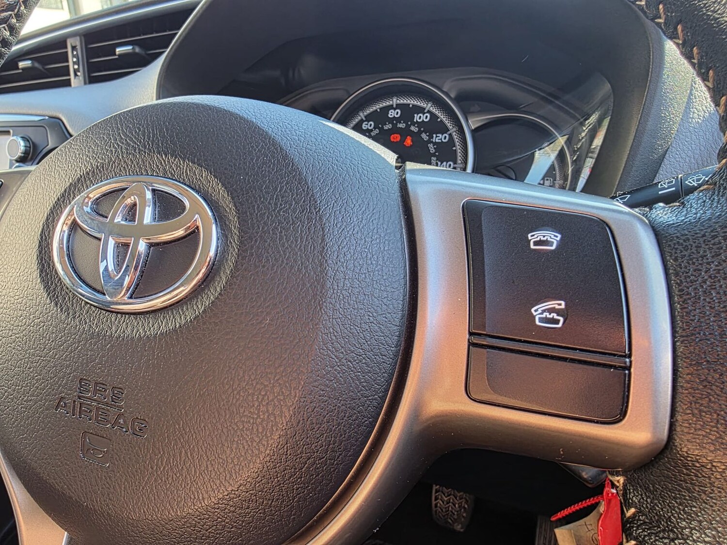 Used Toyota Yaris 2015 for sale - 77960069: Photo 22