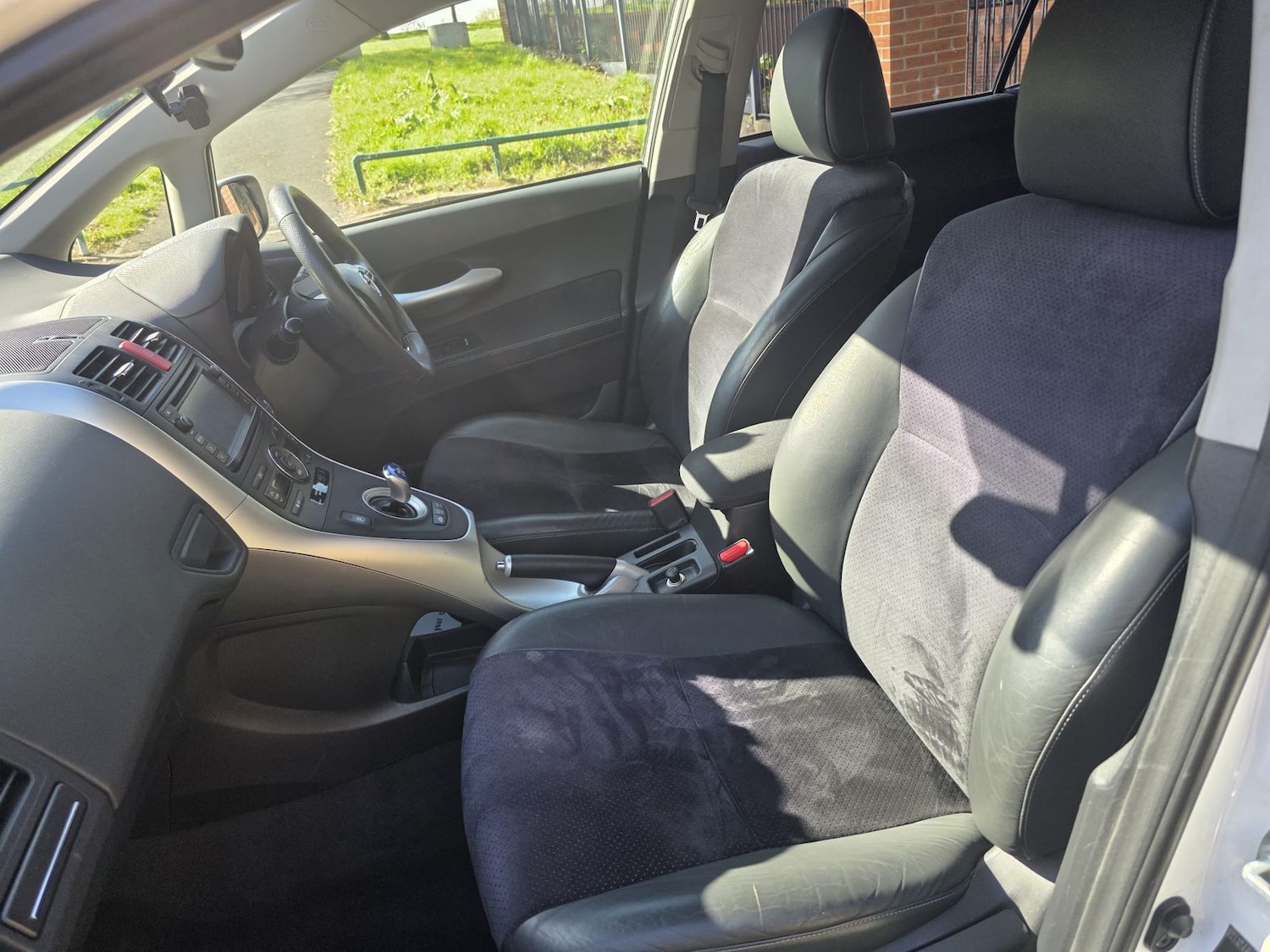 Used Toyota Auris 2012 for sale - 78175843: Photo 8