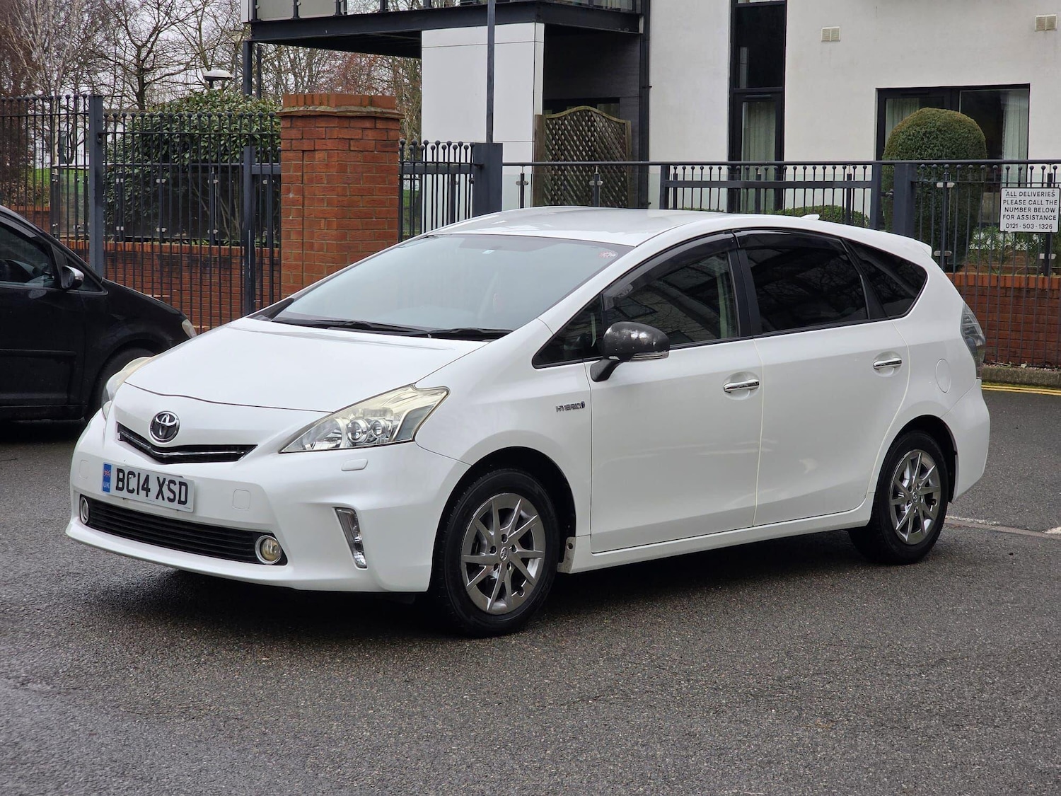 Used Toyota Prius for sale - 76997086: Photo 3