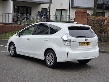 Used Toyota Prius 2025 for sale - 76997086: Photo