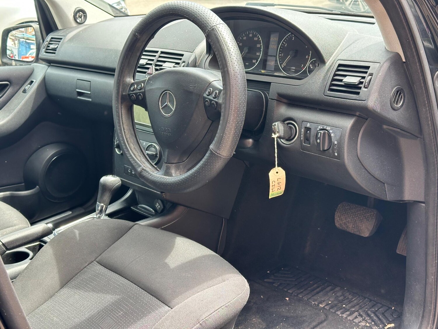 Used Mercedes-Benz A-Class 2012 for sale - 76620553: Photo 18