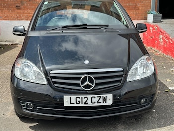 Used Mercedes-Benz A-Class 2012 for sale - 76620553: Photo