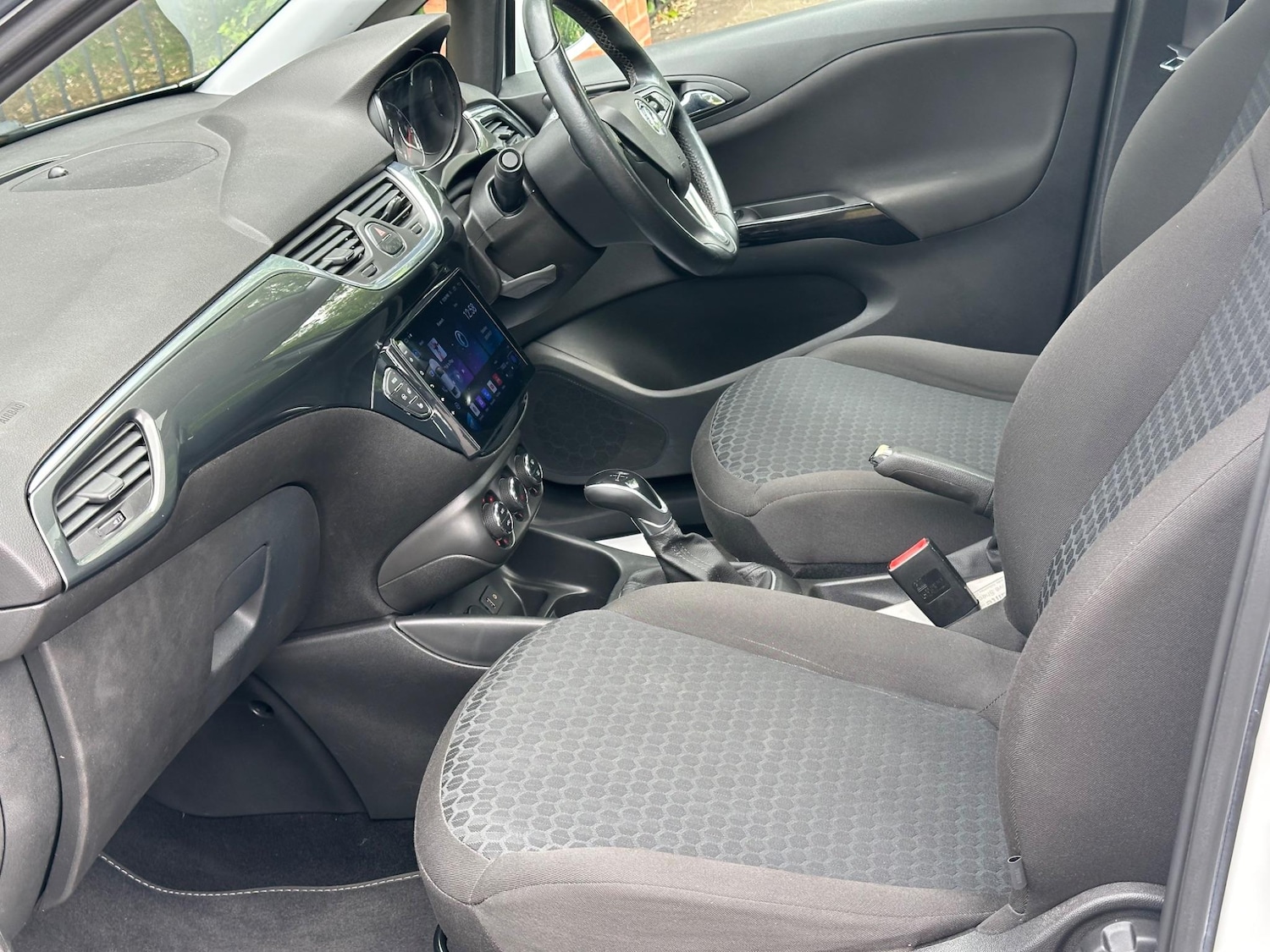 Used Vauxhall Corsa 2015 for sale - 78022652: Photo 10