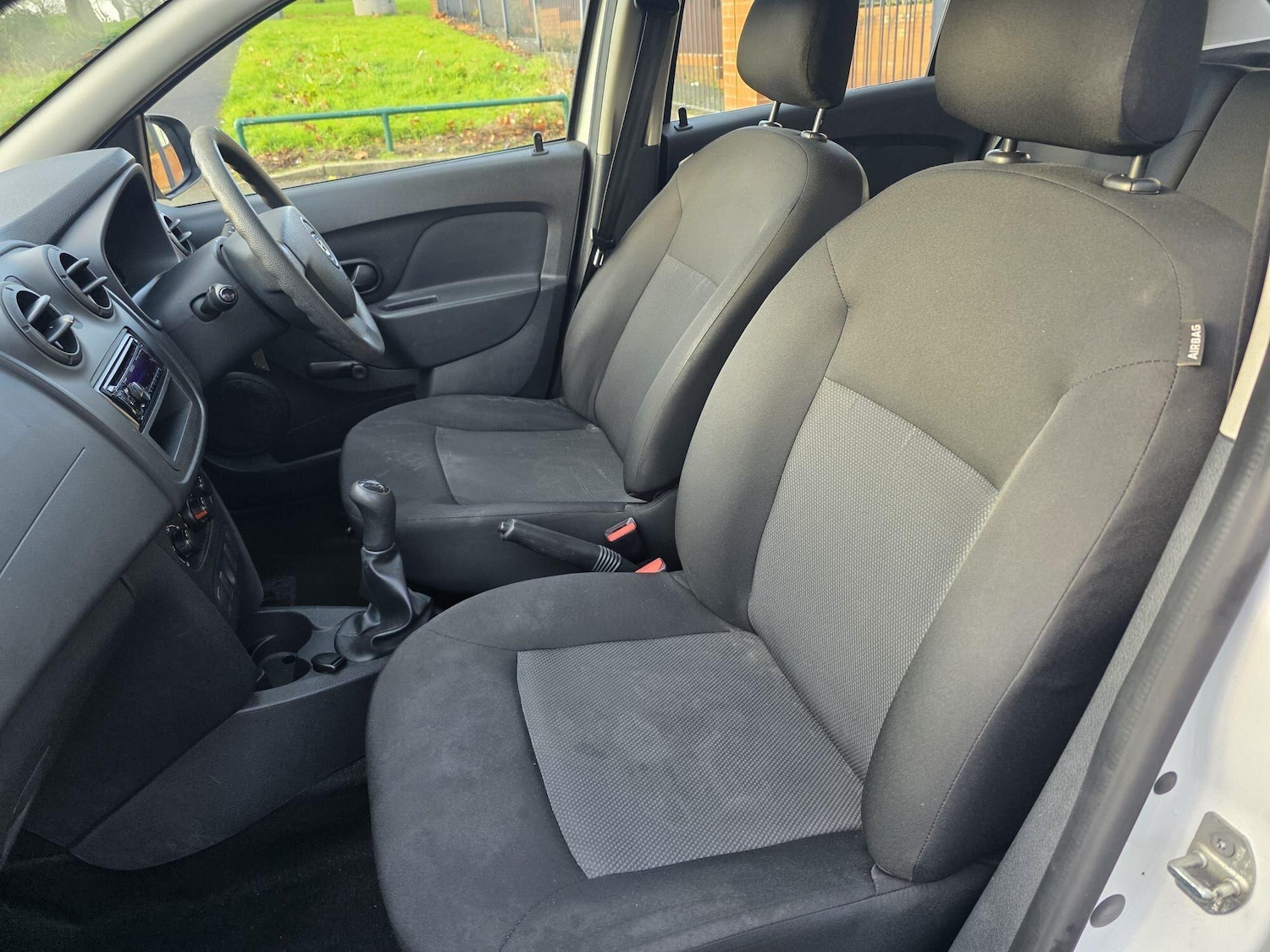 Used Dacia Sandero 2015 for sale - 77091526: Photo 8