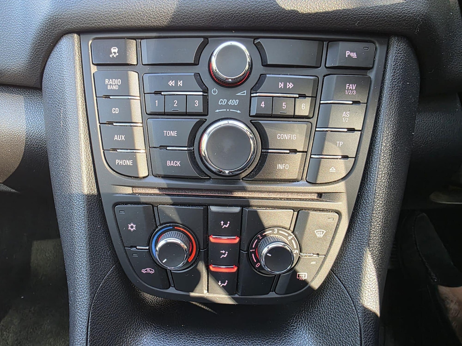 Used Vauxhall Meriva 2016 for sale - 77270675: Photo 16