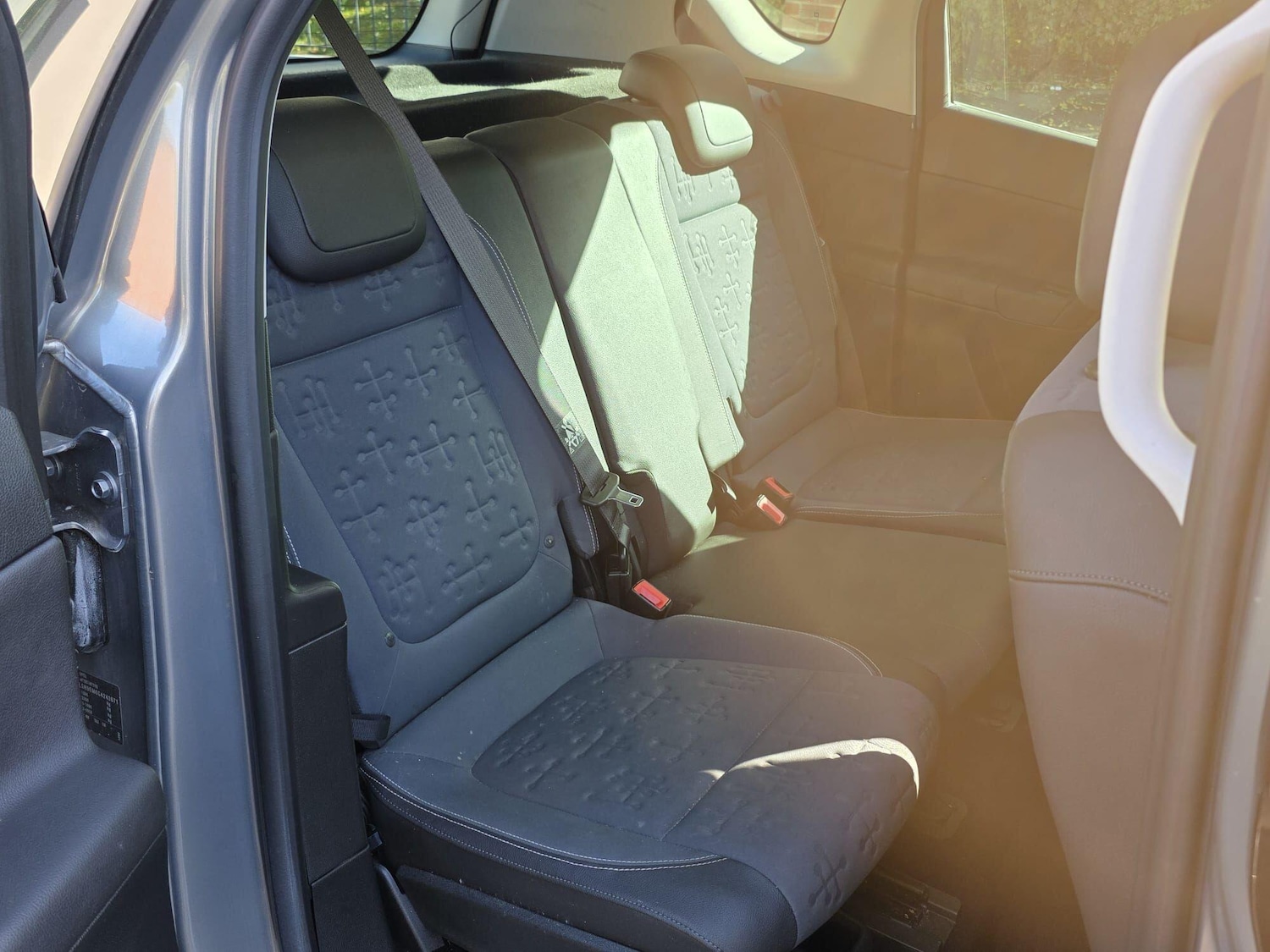 Used Vauxhall Meriva 2016 for sale - 77270675: Photo 9