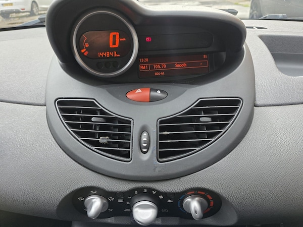 Used Renault Twingo 2013 for sale - 76175671: Photo 13