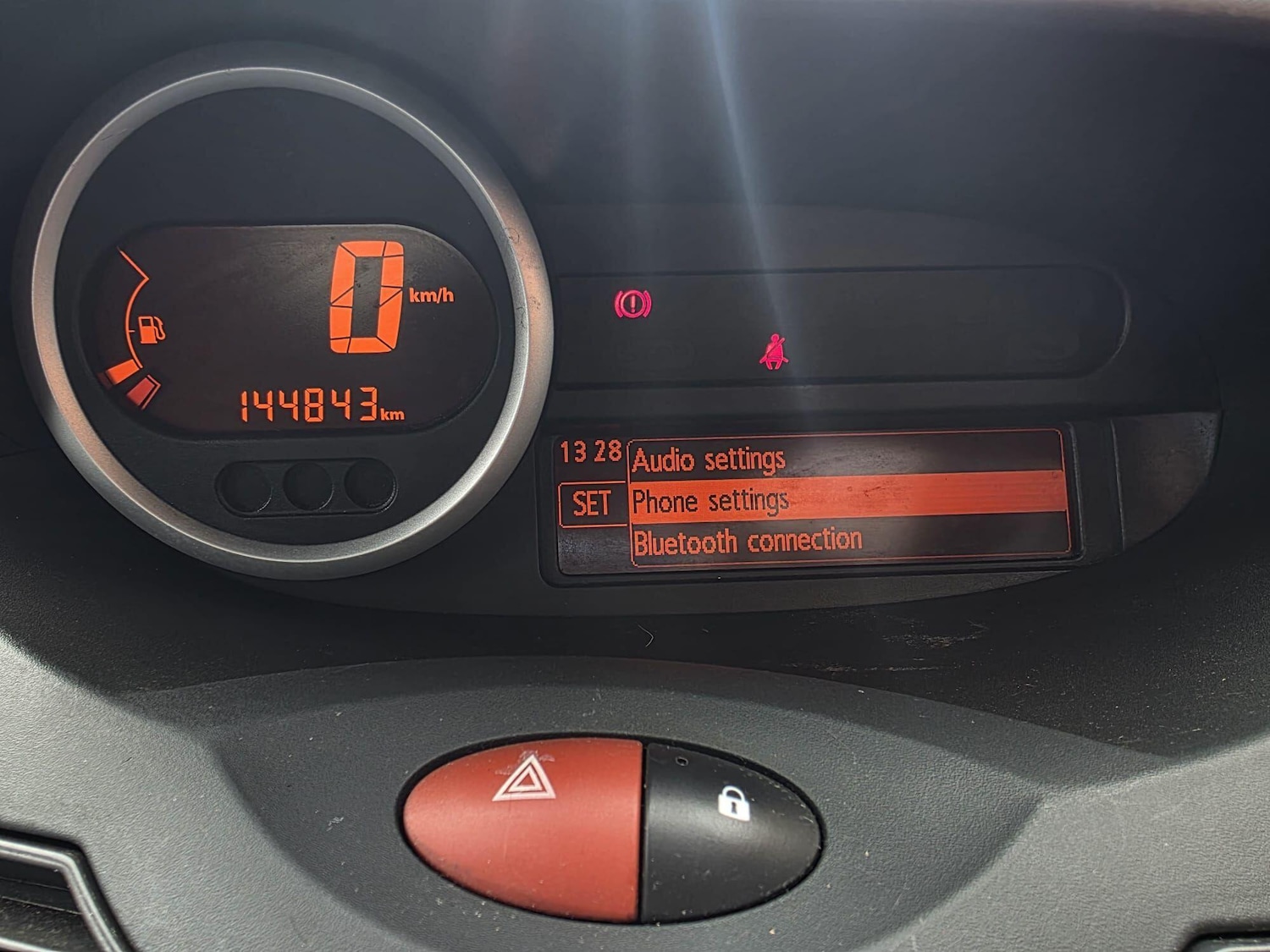 Used Renault Twingo 2013 for sale - 76175671: Photo 17