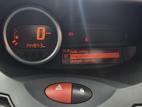 Used Renault Twingo 2013 for sale - 76175671: Photo 17