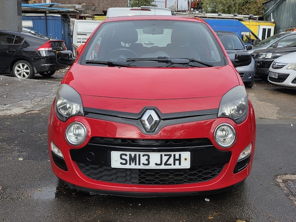 Used Renault Twingo 2013 for sale - 76175671: Photo 2