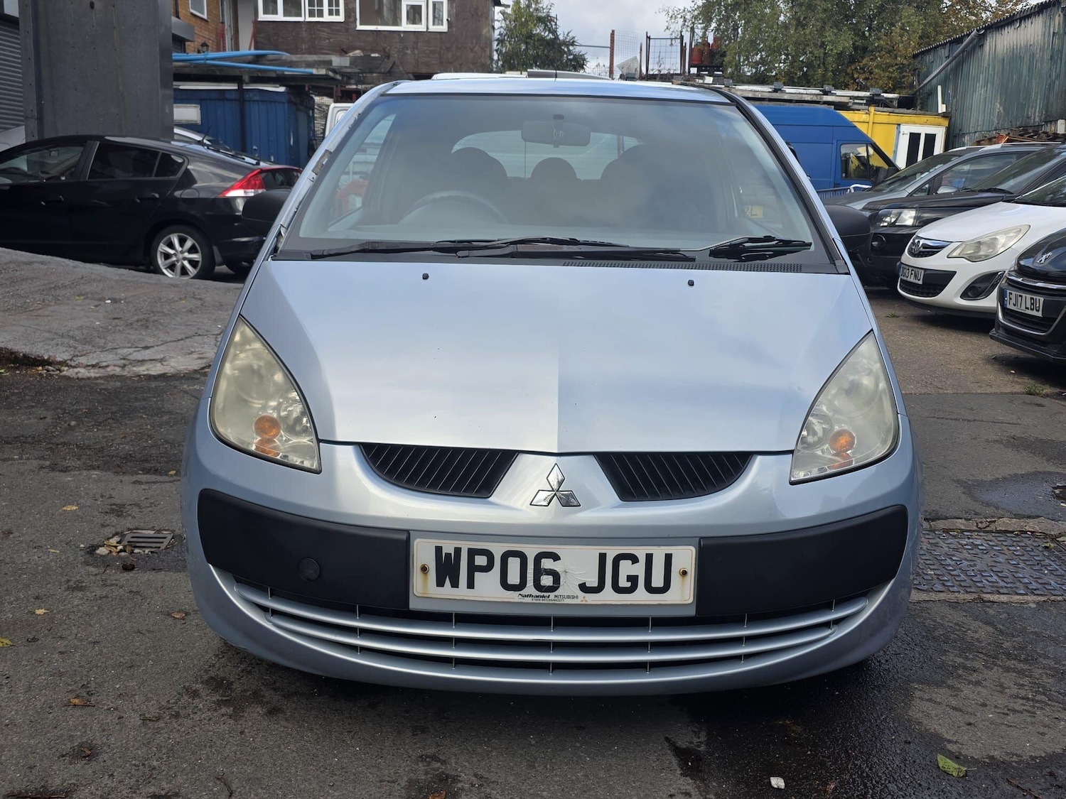 Used Mitsubishi Colt 2006 for sale - 76619890: Photo 2