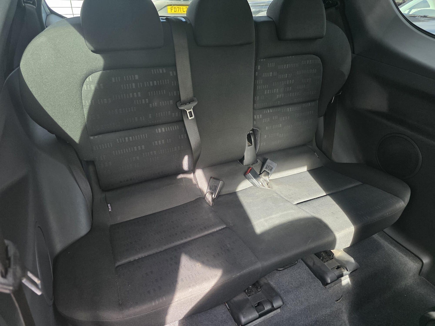 Used Mitsubishi Colt 2006 for sale - 76619890: Photo 9