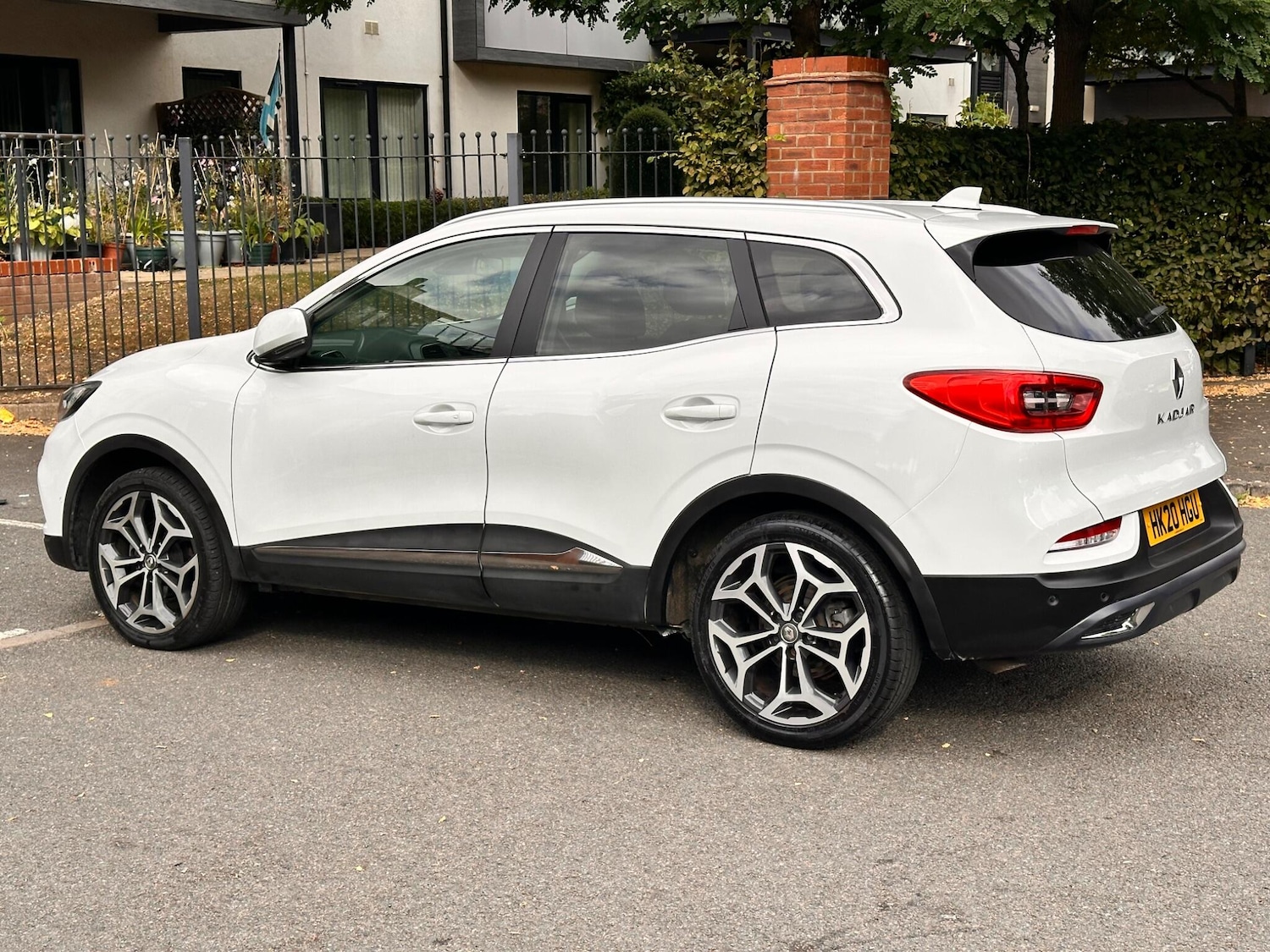 Vehicle 21