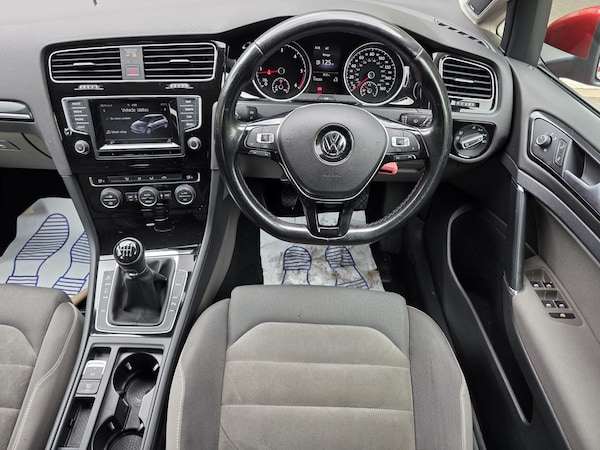 Used Volkswagen Golf 2014 for sale - 76200458: Photo 13
