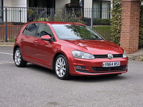 Used Volkswagen Golf 2014 for sale - 76200458: Photo 1