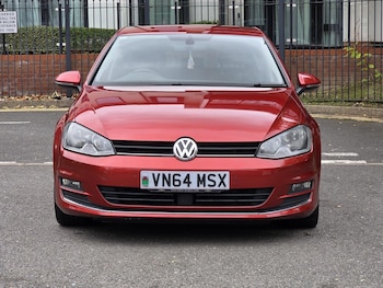 Used Volkswagen Golf 2014 for sale - 76200458: Photo 2