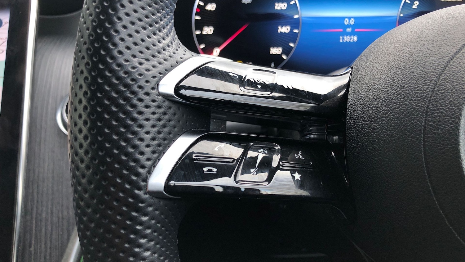 Used Mercedes-Benz GLC 2023 for sale - 77805405: Photo 19