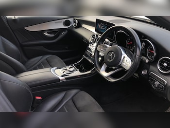 Used Mercedes-Benz C Class 2018 for sale - 77385566: Photo